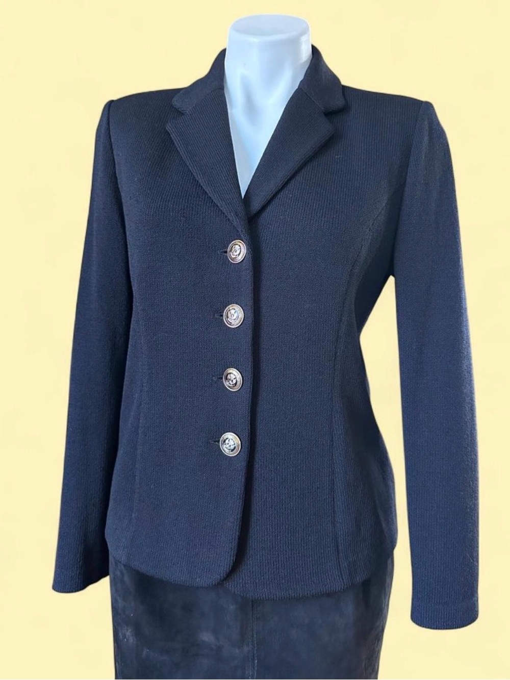 Vintage Spring 2002 St. John Basics Black Santana Knit Wool Blend Blazer